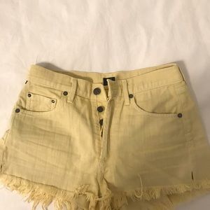 Super short sexy yellow denim shorts